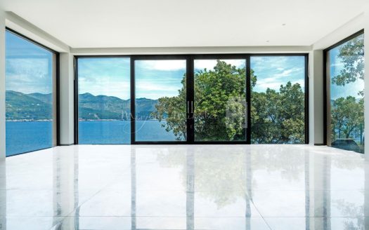 Vila, Koločep, novogradnja