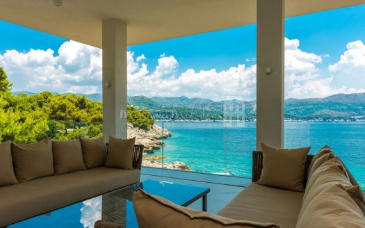 Vila, Koločep, novogradnja