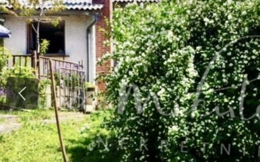Prodaja, Pantovčak, kuća sa okućnicom